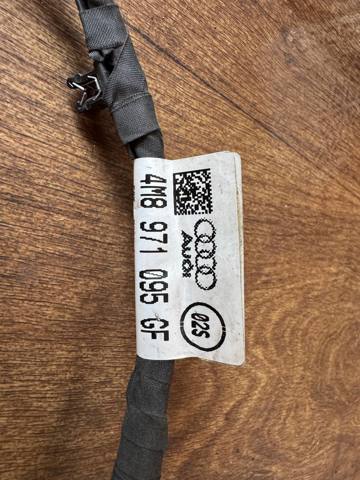 VAG 4M8971095GF в наличии Хмельницкий