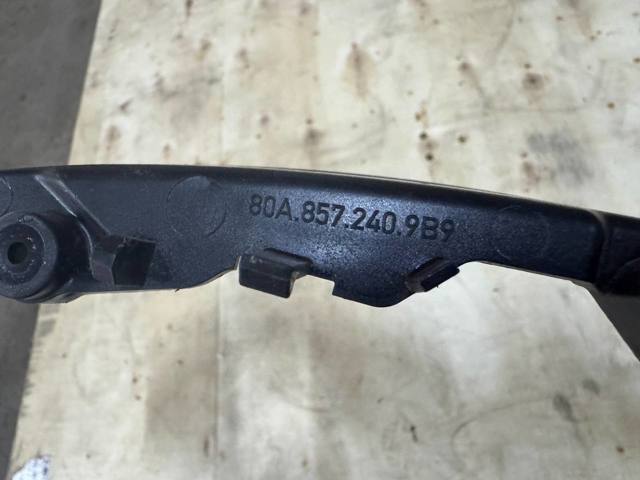 VAG 80A8572409B9 в наличии Киев