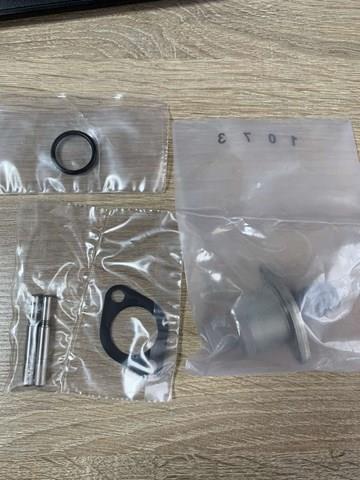 DENSO DCRS300260 Клапан регулировки давления (редукционный клапан ТНВД) Common-Rail-System в наличии Черновцы