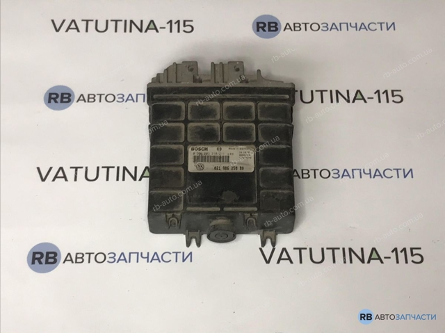 Компьютер двигателя 021906258BQ VAG