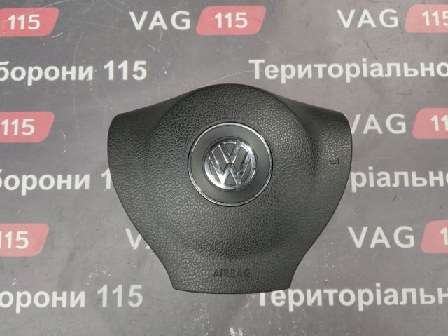 Подушка безопасности водителя 1T0880201AA81U VAG