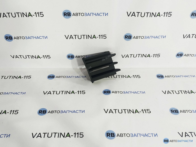 Решетка бампера переднего правая 1Z0853666B41 VAG