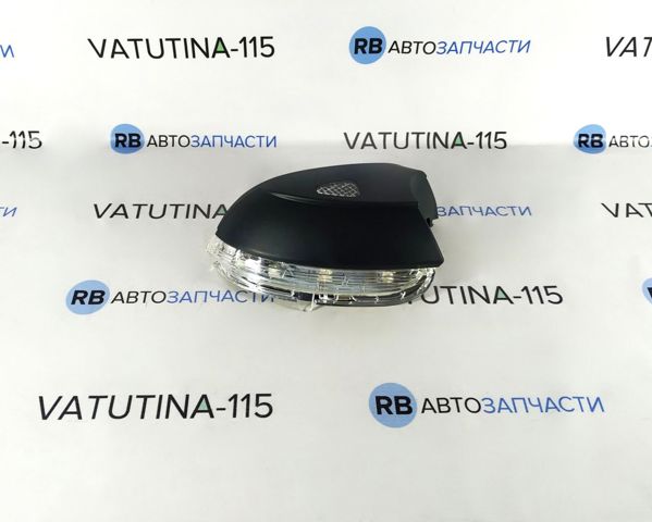 Повторитель поворота левого зеркала 33702483 TYC