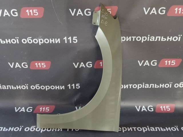 Переднее левое крыло 3V0821105 VAG