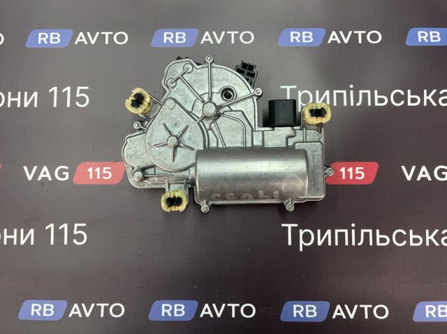 Актуатор замка задней двери 3V5827887A VAG