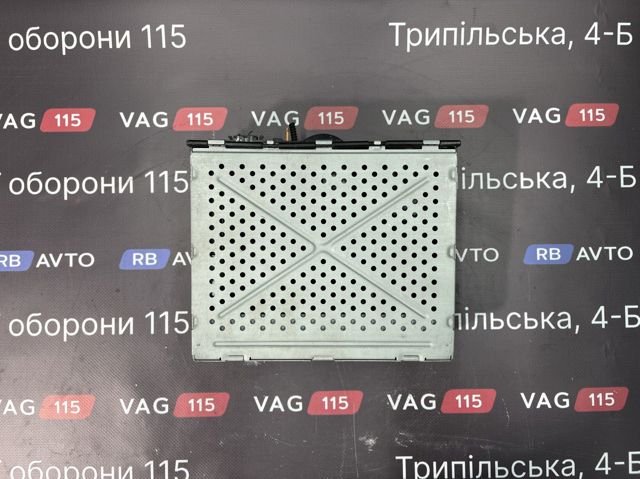 Блок управления мультимедийный 4F0035541L VAG