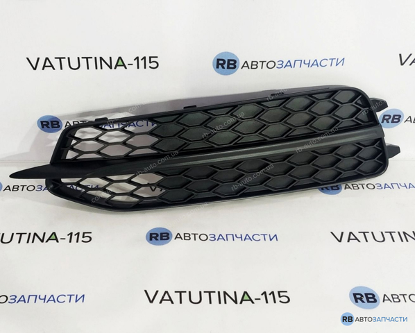 Решетка переднего бампера, левая 4G0807681D9B9 VAG