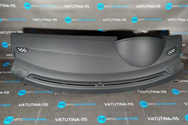 Передняя панель 561857003AAHR6 VAG