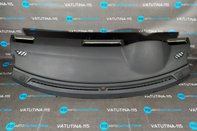 Панель салона передняя "торпедо" 561857003M81X VAG