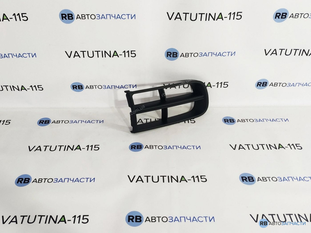 Решетка переднего бампера, внутренняя правая 5J08076829B9 VAG