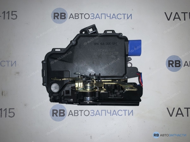 Замок передней пассажирской двери 601001035422P 4MAX