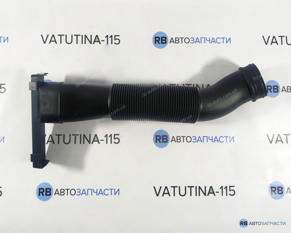 Воздухозаборник 6R0129618B VAG