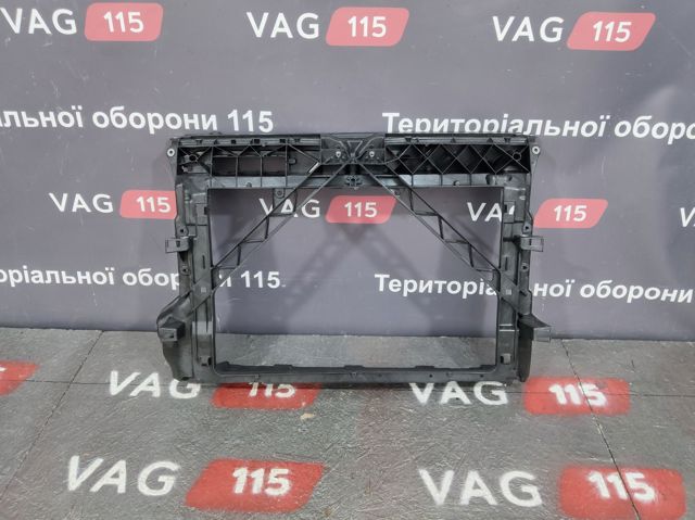 Рамка передней панели 6V0805588G VAG