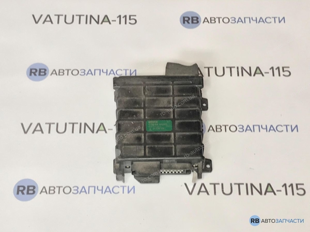 Датчик системы впрыска топлива 811906264 VAG