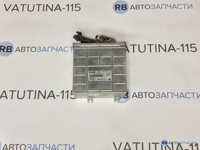 ЭБУ двигателем 8D0907557C VAG