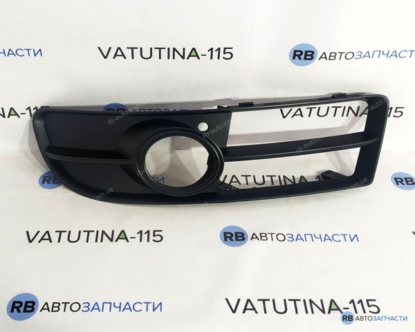 Решетка бампера переднего левая 8E0807681F01C VAG