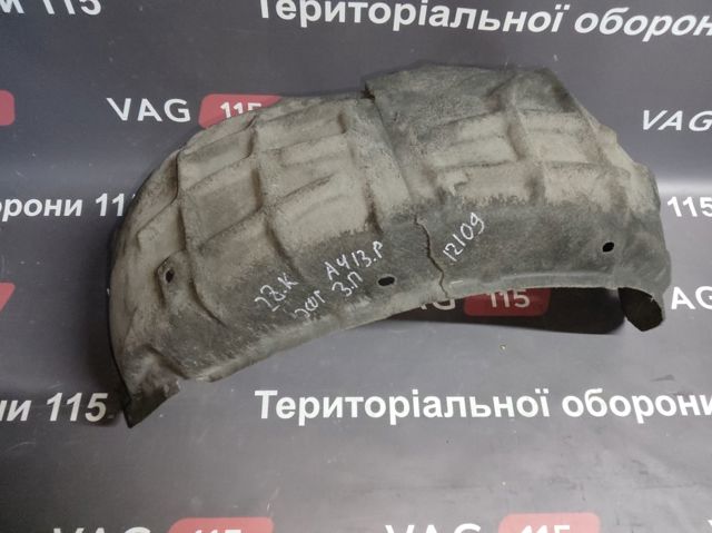 Подкрылок крыла заднего правый 8K0810172C VAG