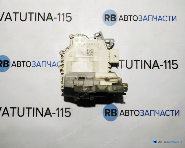 8K0839016D VAG Замок двери задней правой купить в Хмельницкий