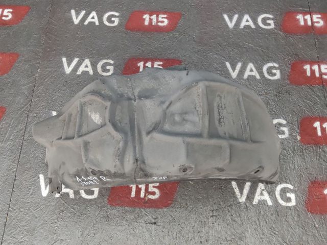 Подкрылок крыла заднего правый 8V5810172C VAG