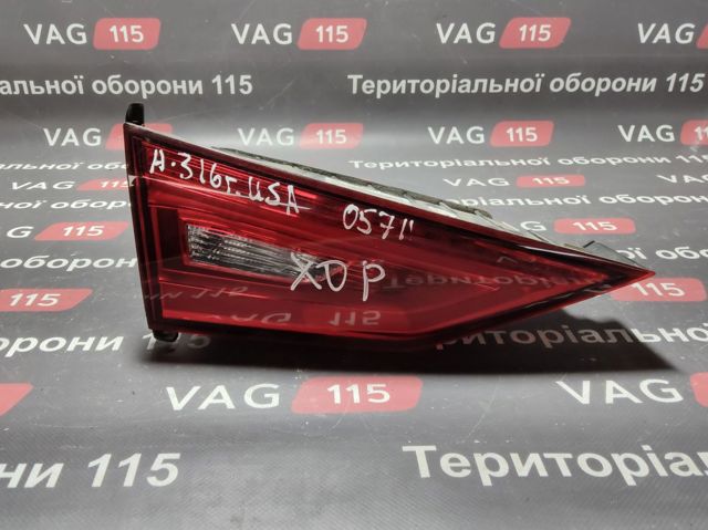 Фонарь задний левый, внутренний 8V5945093J VAG