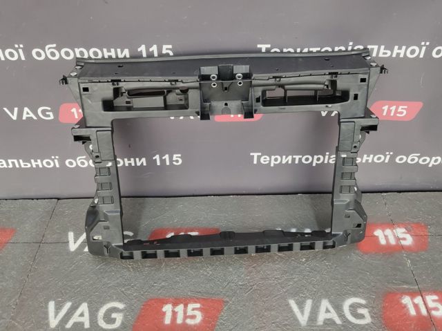Суппорт радиатора в сборе 956304 POLCAR