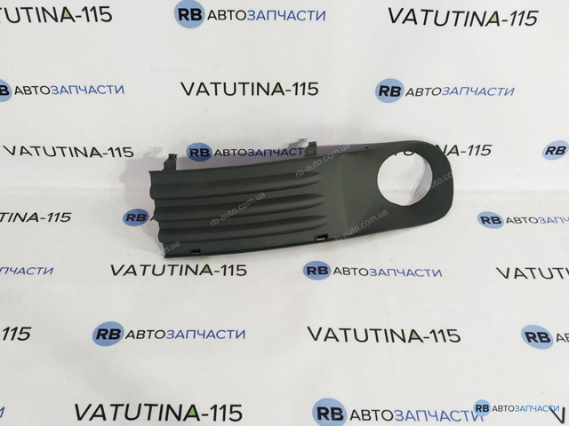 FP7405994 FPS Заглушка (решетка) противотуманных фар бампера переднего правая купить в Ровно