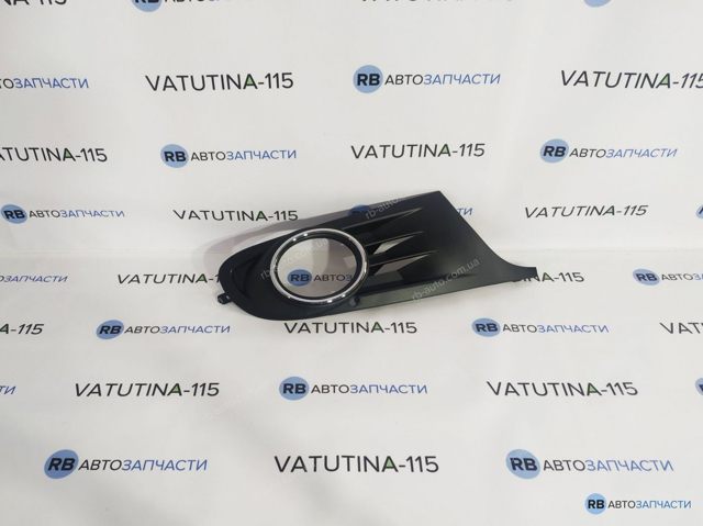 Заглушка ПТФ бампера переднего правая FP7411918 FPS