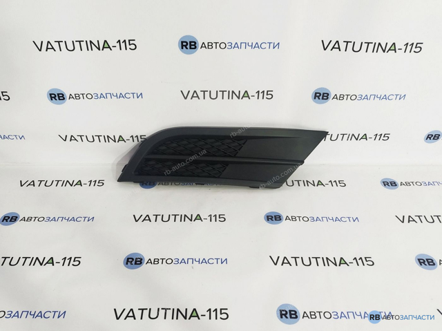 Решетка переднего бампера, правая FP7435914 FPS