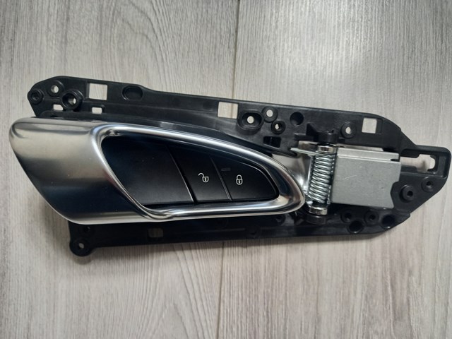PORSCHE 95855502001G0B Ручка двери передней внутренняя правая в наличии Украина