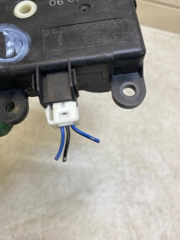 3F12030820 NISSAN купить в Украина