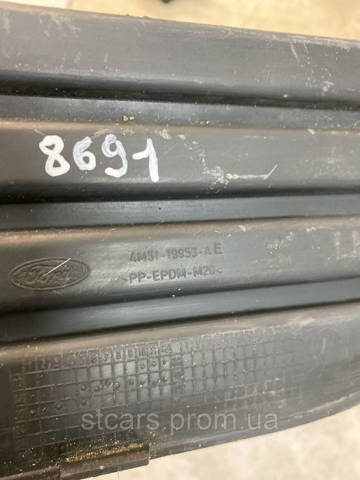 FORD 4M5119953AE Заглушка (решетка) противотуманных фар бампера переднего левая в наличии Тернополь