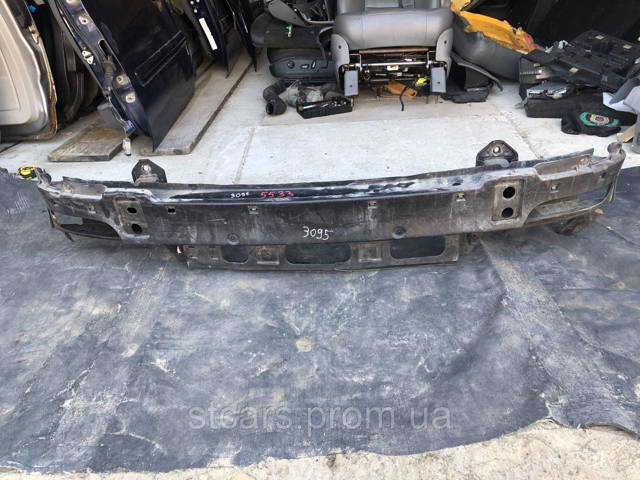 51127186826 BMW Кронштейн бампера заднего центральный купить в Павлоград