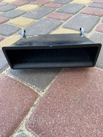 51169113674 BMW Ящик вещевой центральной консоли (подлокотника) купить в Днепр