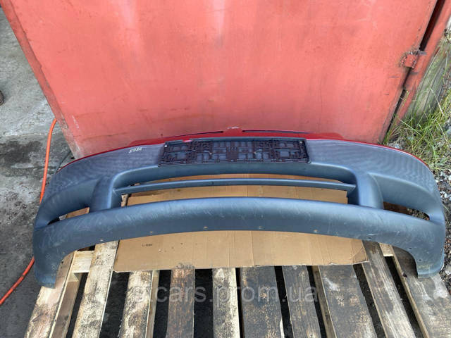 CHRYSLER 5139118AA Передний бампер в наличии Тернополь