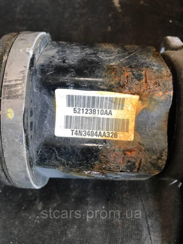 CHRYSLER 52123810AB Полуось (привод) передняя правая в наличии Одесса