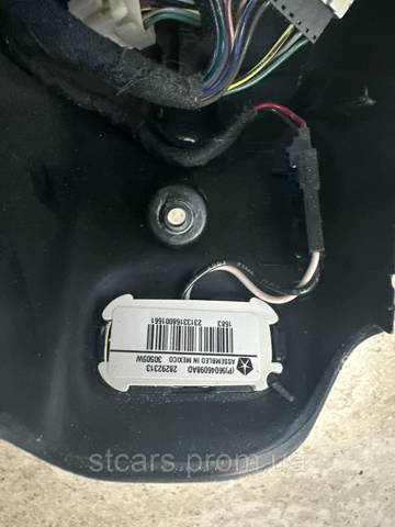 CHRYSLER 56046252AD Блок кнопочных переключателей рулевого колеса в наличии Киев