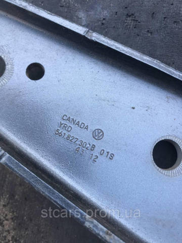 VAG 561827302B Петля крышки багажника в наличии Ужгород