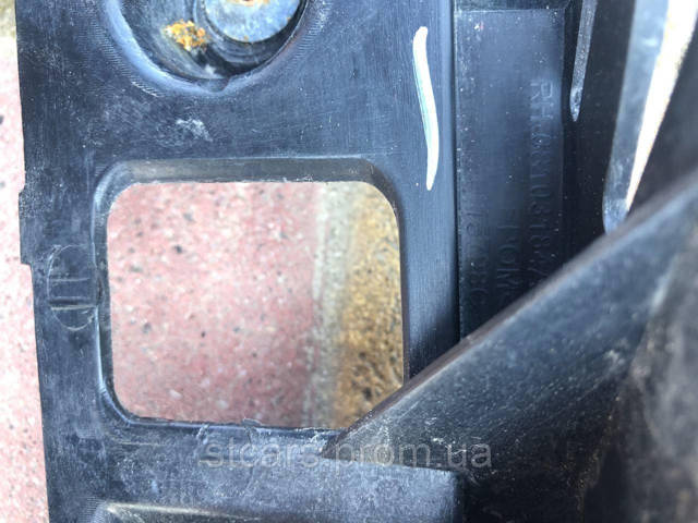 CHRYSLER 68103184AF Кронштейн бампера заднего правый в наличии Кривой Рог