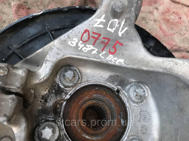 68137552AA Передняя ступица купить Чернигов
