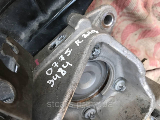 CHRYSLER 68200070AB Цапфа задняя правая в наличии Запорожье