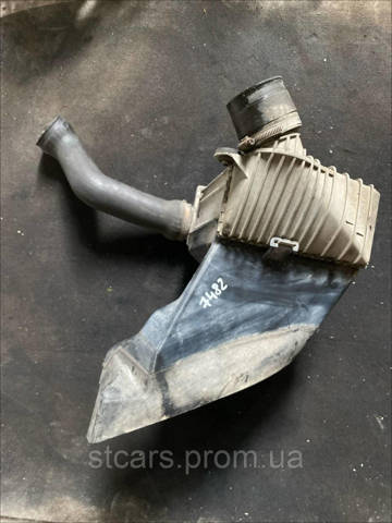 8L0117339 VAG Диффузор интеркуллера купить в Одесса