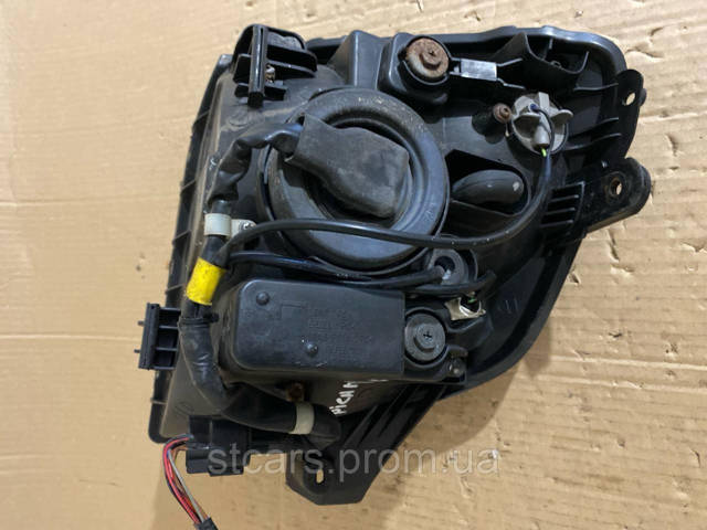 9210207060 HYUNDAI Правая фара купить в Тернополь