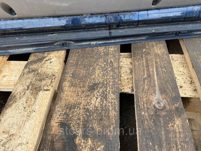 BDA490280 LAND ROVER Дверь передняя правая купить в Одесса