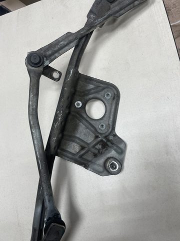 8659968 VOLVO Трапеция дворников купить в Николаев