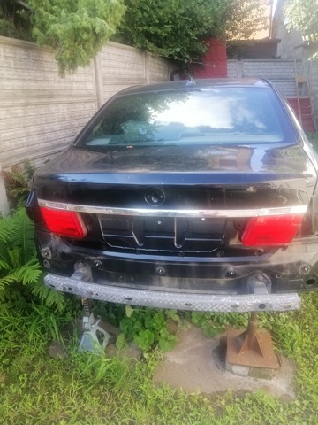 Крышка багажника 41627172332 BMW