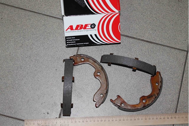 Колодки стояночного тормоза C01067ABE ABE