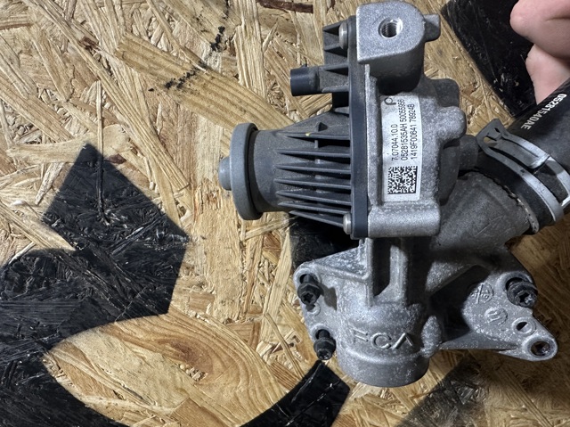 Клапан рециркуляции отработавших газов EGR 05281535AH CHRYSLER