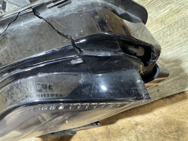 68275944AE CHRYSLER Фара правая купить в Винница