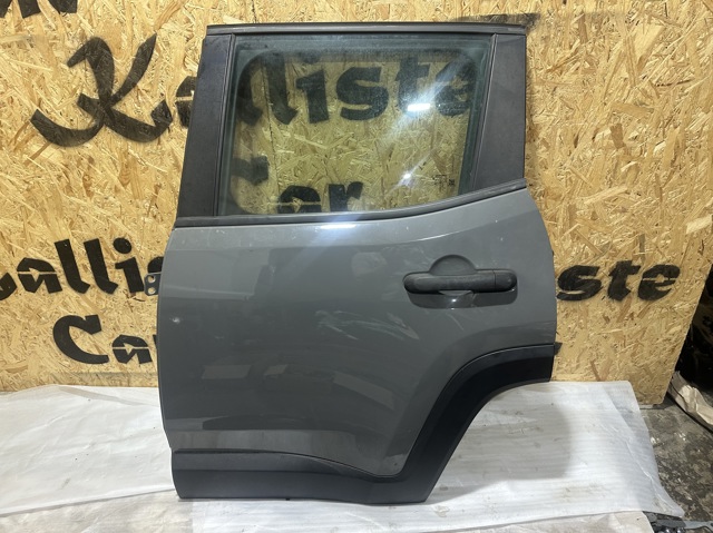 Дверь пассажирская задняя левая 68320803AA CHRYSLER