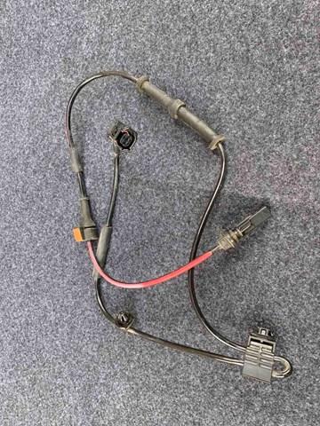 Датчики антиблокировочной системы тормозов BCKA4370X MAZDA